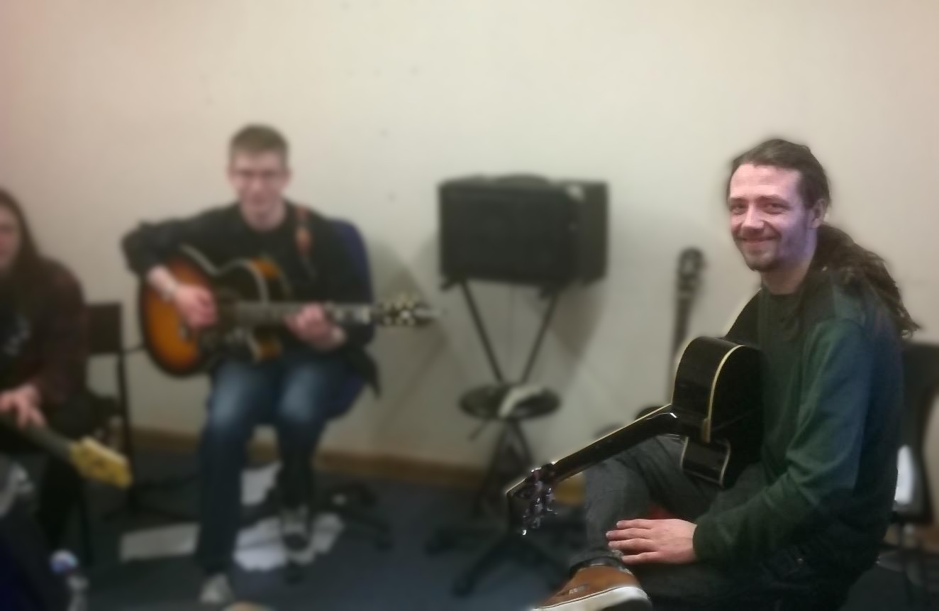 Guitar tuition in Edinburgh or online